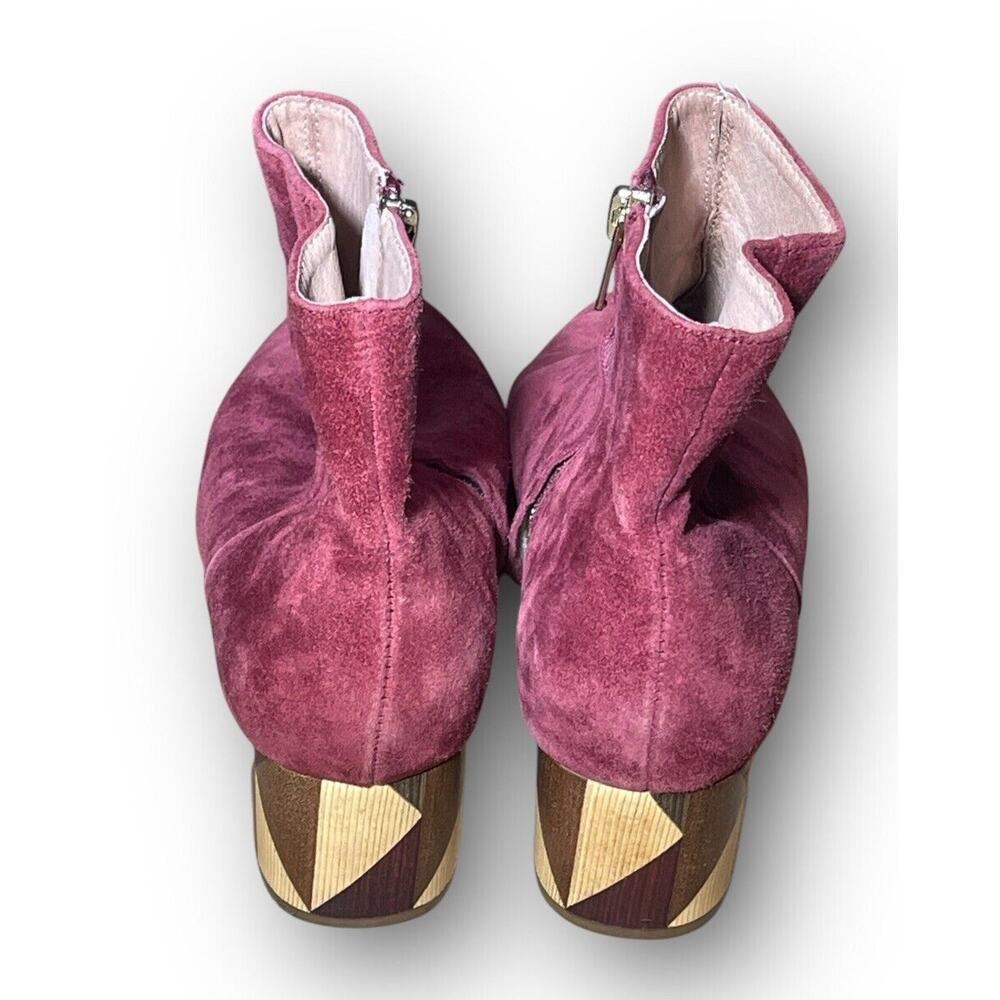 Anthropologie Women Burgundy Suede Ankle Boots Size 8 - Picture 3 of 5
